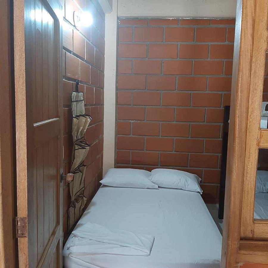 Mi Pueblo Natal Aptos Y * Necocli