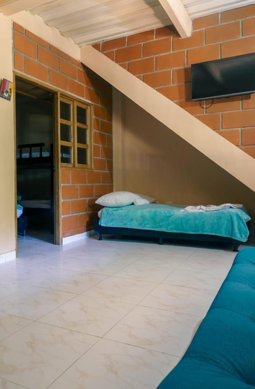 Mi Pueblo Natal Aptos Y Guest house *