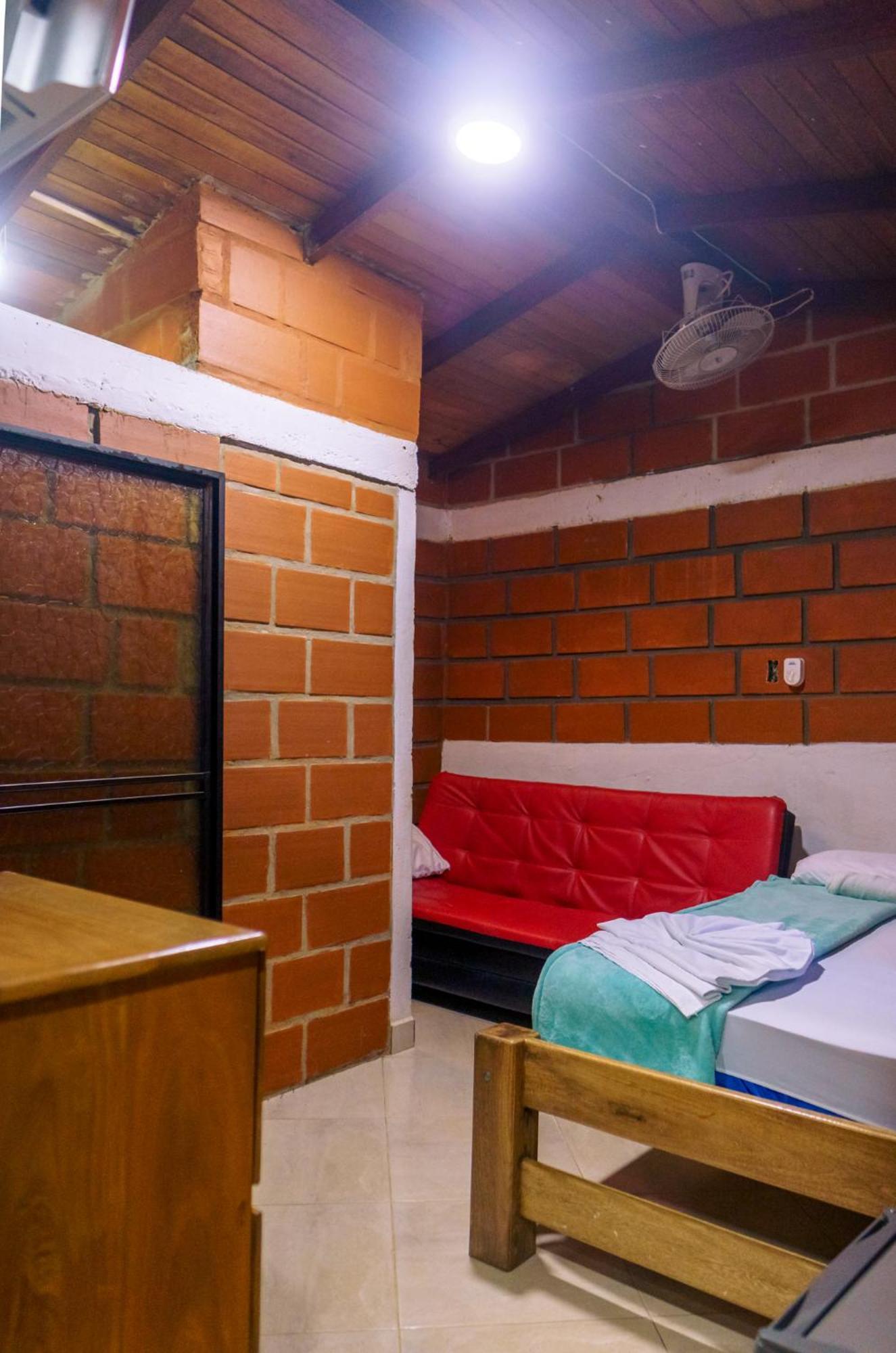 Mi Pueblo Natal Aptos Y * Necocli
